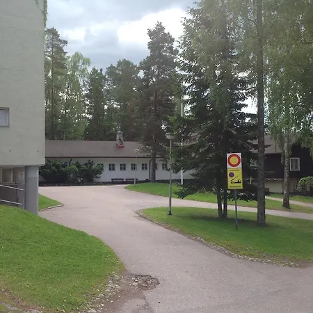 Solvalla Inn 2*